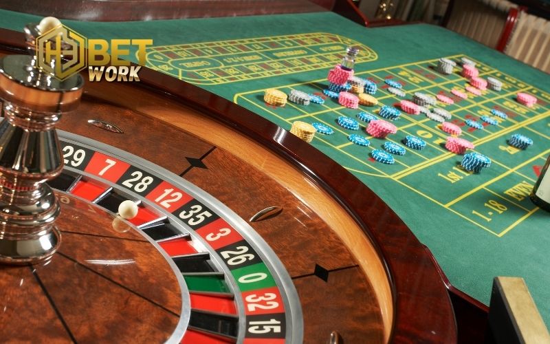 Roulette: Luật Chơi, Chiến Thuật & Kinh Nghiệm Cá Cược 2 Roulette